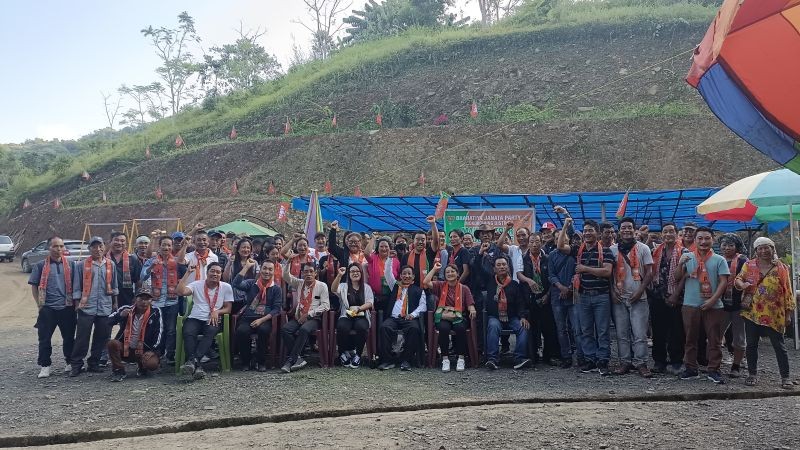 BJP Mokokchung district officials along with 24 Angetyongpang Mandal officials and karyakartas after the Mandal Tour on October 15 at Eco-Park, Waterfall Longkong village.